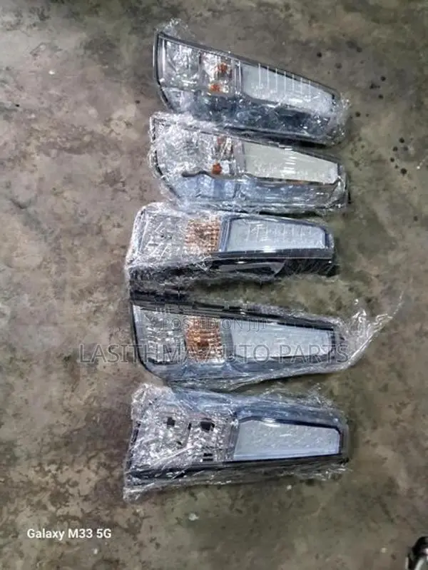Suzuki Wagon R 44s Tail Lamp