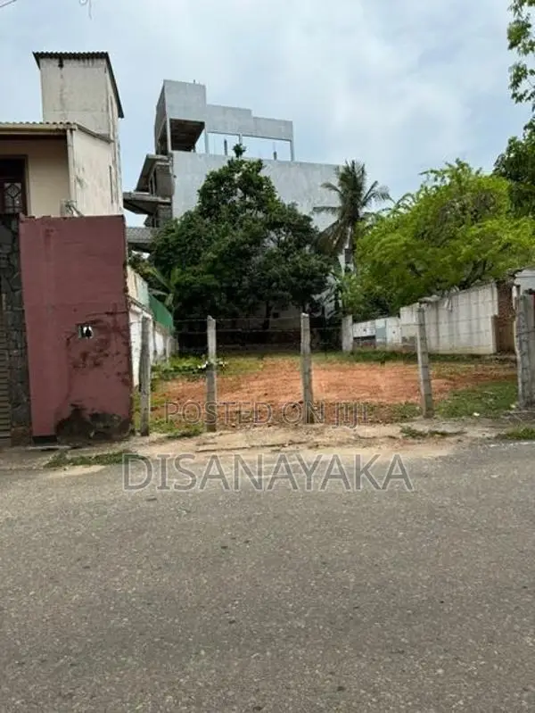 Land for Sale Ds1 - Nawala