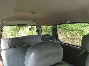 Suzuki Every 2000