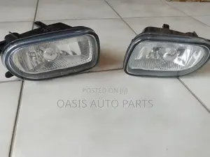 Nissan Sunny FB15 N16 Fog Lamp Set