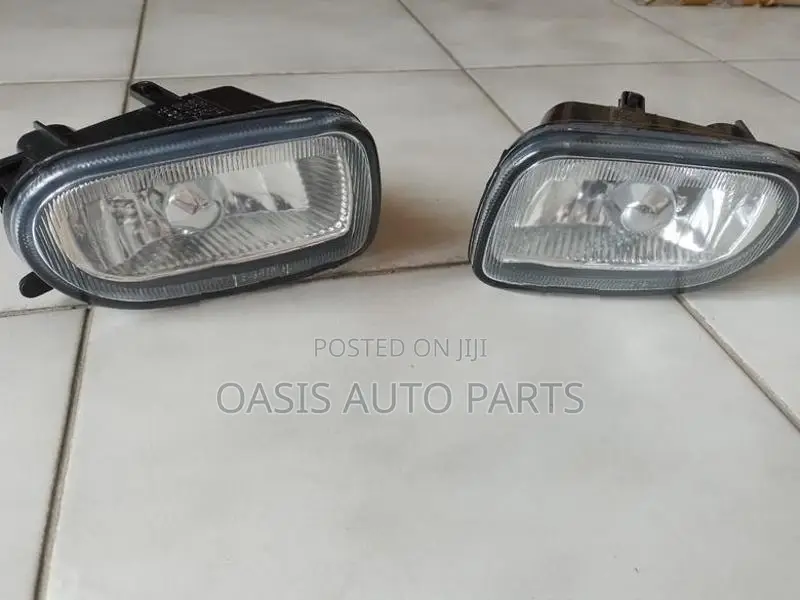 Nissan Sunny FB15 N16 Fog Lamp Set