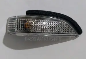 Toyota Axio Mirror Signal Light Winker Lamp
