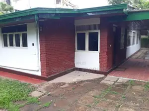 House for sale in Colombo 05
