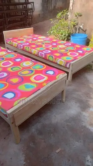 Bed 6ft *3ft