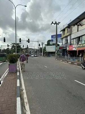 commercial property for sale thalawathugoda Ds13