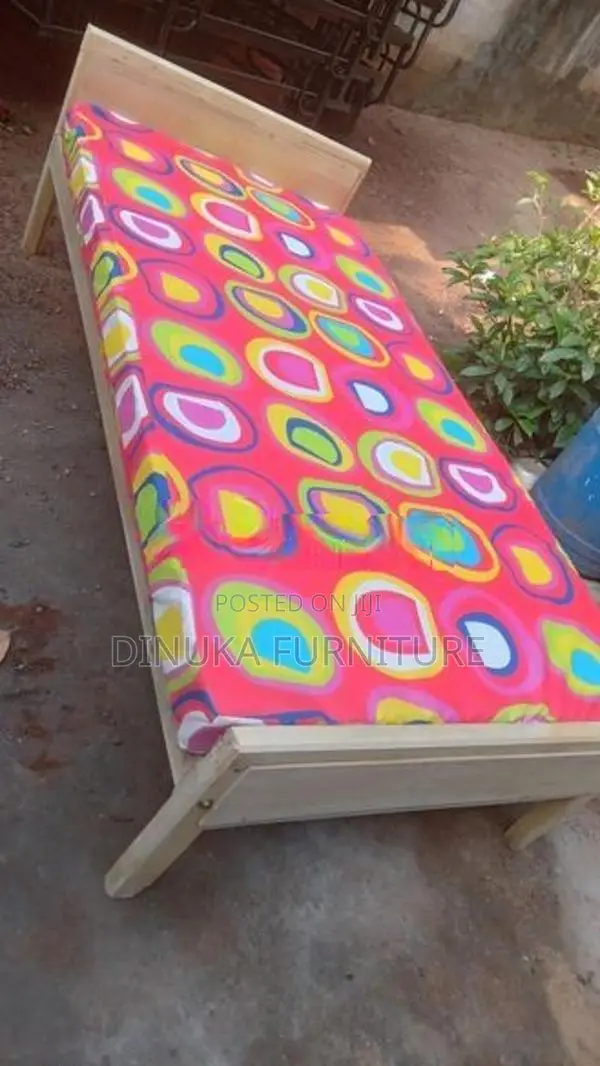 Bed 6ft *3ft