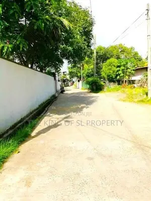 Land for Sale in Rathmalana