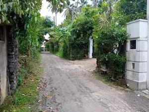 House for Sale in Thalawathugoda ( Hokandara)