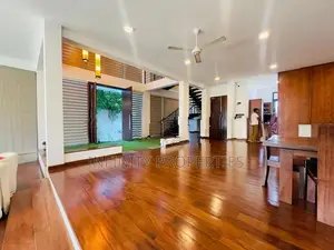 (ARN96) Luxury House Sale in Nugegoda