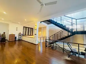 (ARN96) Luxury House Sale in Nugegoda