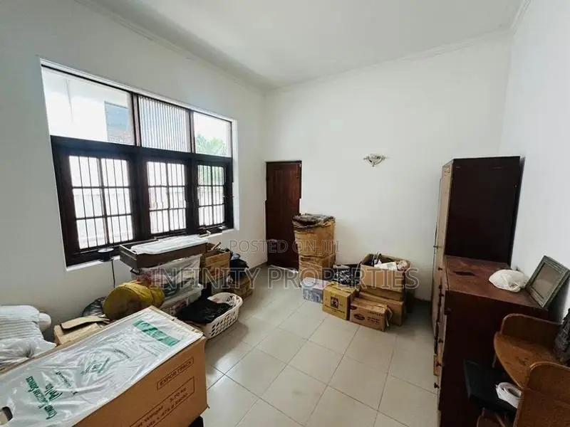 02 Storey House Sale Malwatha Road, Dehiwala