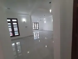 Brand New solid Modern super luxury piliyandala close by