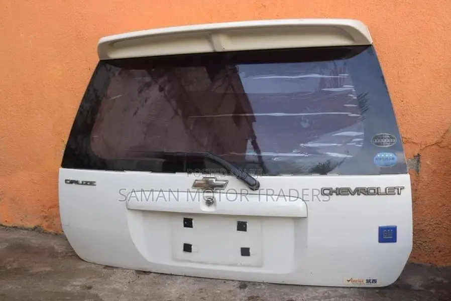 Suzuki Swif Dickey Door