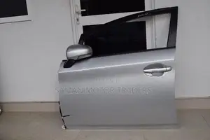 Toyota Prius W30 Door