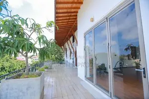 31 P with Furnished 3st Super Luxury House for Sale Nugegoda