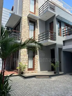 Luxury House for Rent in Nawala