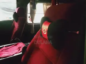 Nissan Caravan 1996