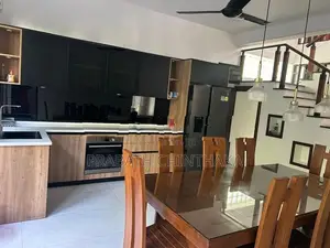 Luxury House for Rent in Nawala