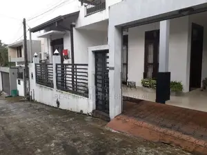 Malabe : 3BR A/C (9.9P) Furnished Luxury House for Sale