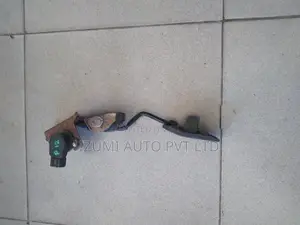 Nissan Primera P12 Accelator Padle