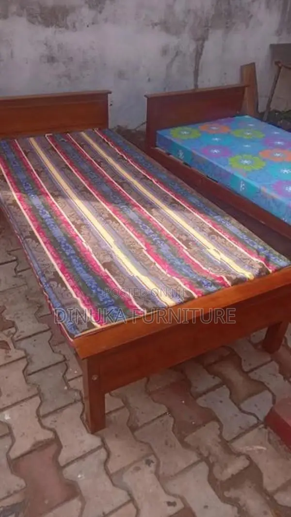 Bed with Mattress 6ft 3 Ft