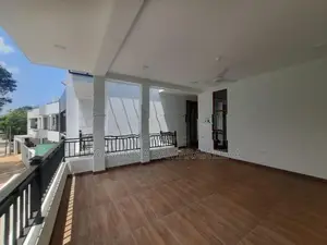 Solid Brand New Modern super luxury House-piliyandala