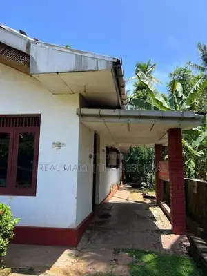 Kaluthara : 3BR (23P) House for Sale at Land Value Kalu. North