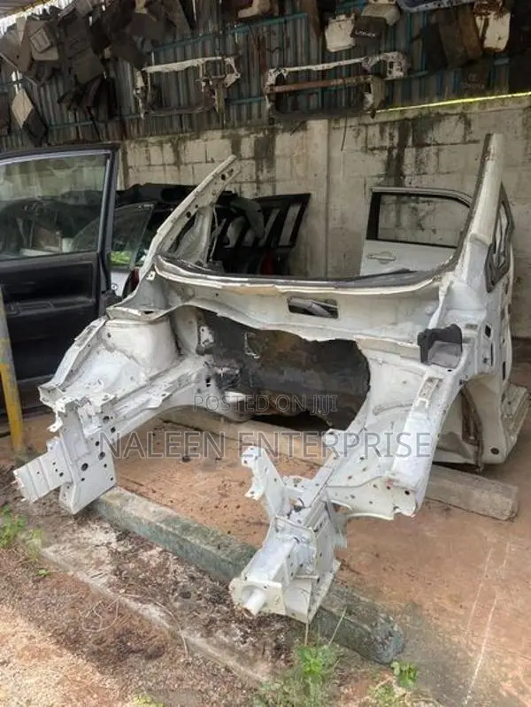 Nissan Leaf Face Cut Panel