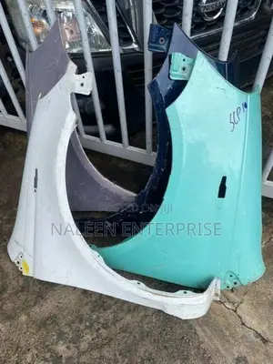 Toyota Vitz SCP10 Fender