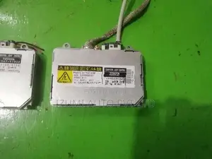 Toyota Xenon Head Light Ballast Set for HID Lamps