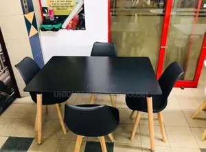 White & Blk Eggy Dinning Sets