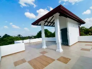 Modern Brand New Solid Super Luxury House-Piliyandala