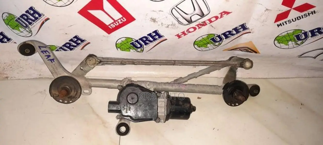 Nissan Leaf AZE0 Wiper Motor & Linkage