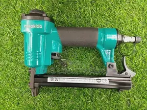 Air Brad Nailer