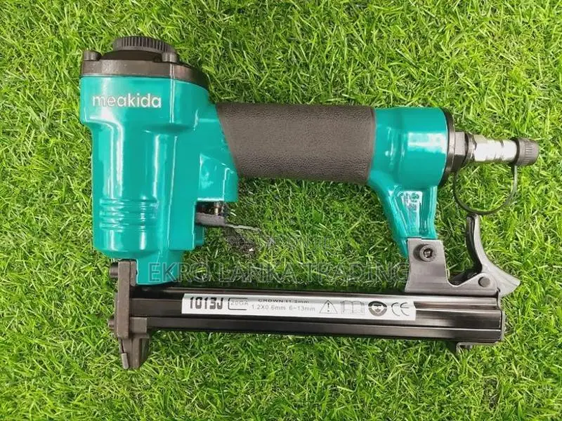 Air Brad Nailer