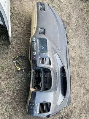 Honda Civic FD1 Dashboard And Parts
