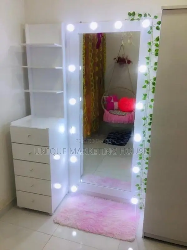 Modern Vanity Mirrors with Lights/stand