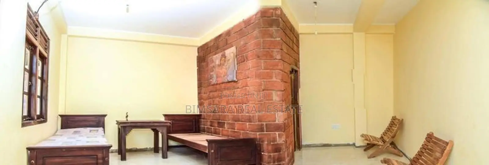 Lake Front 18 Room Hotel for Sale (LC 1708)