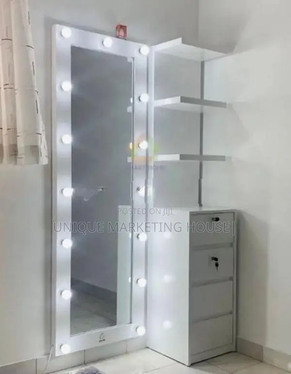 Modern Vanity Mirrors with Lights/stand