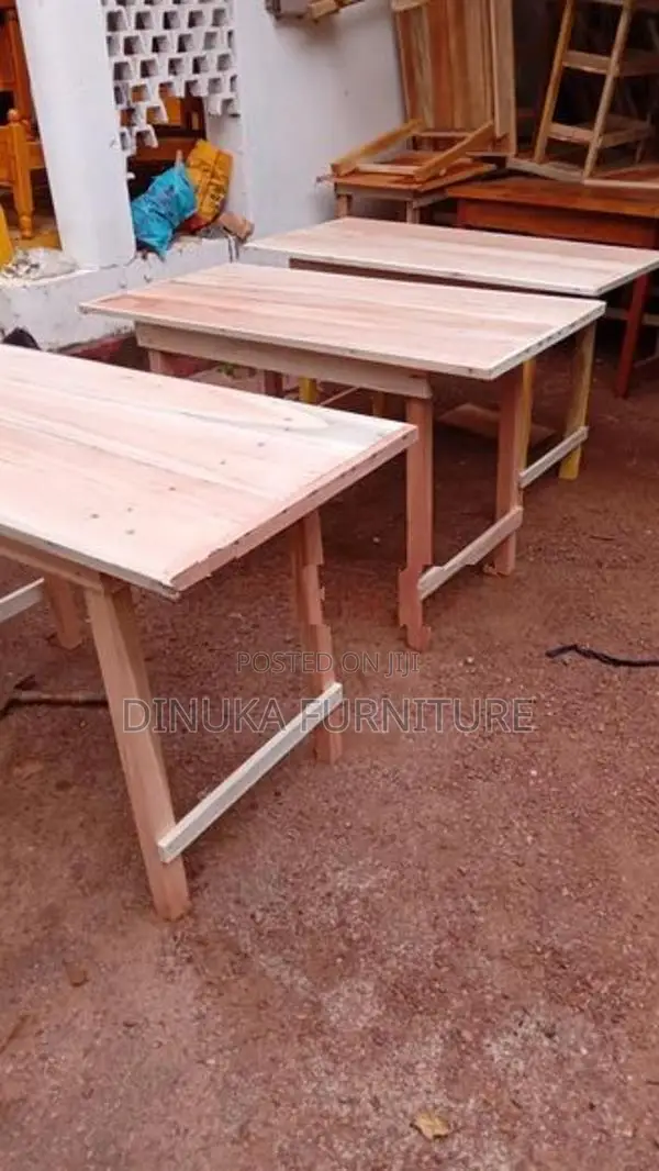 Study Table 4ft *2ft.