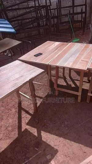 Study Table 4ft *2ft.