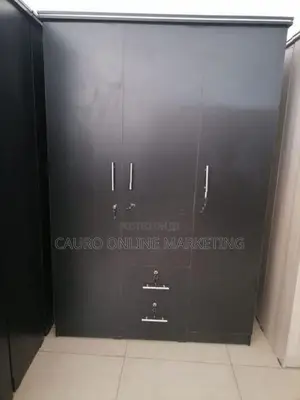 New White / Black Colour Wardrobe 3 Door Cupboard 6 X 4 Ft