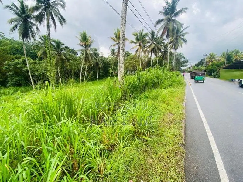 172P Commercial Land for sale Facing Padukka – Horana Main Road