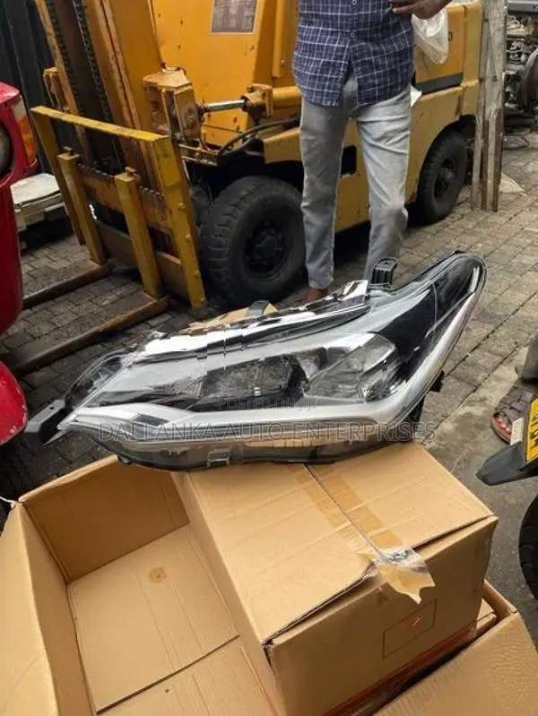 Toyota Axio 165 WXB Headlight LED