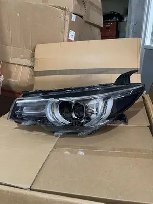 MG ZS Headlight