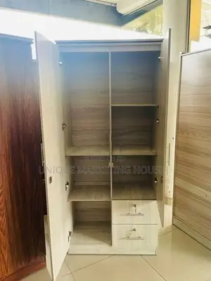 2D Side 2Drawer cupboard with mirror