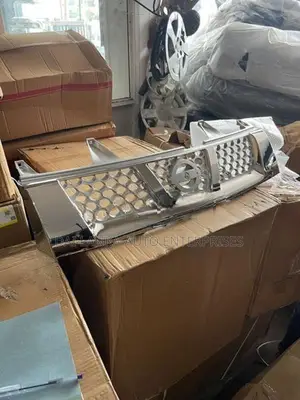 Nissan D22 Grille Shell