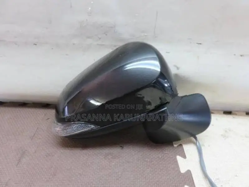 Toyota Axio 160/165 Side Mirror Parts