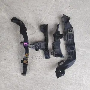 Suzuki Spacia MK42 Retainer