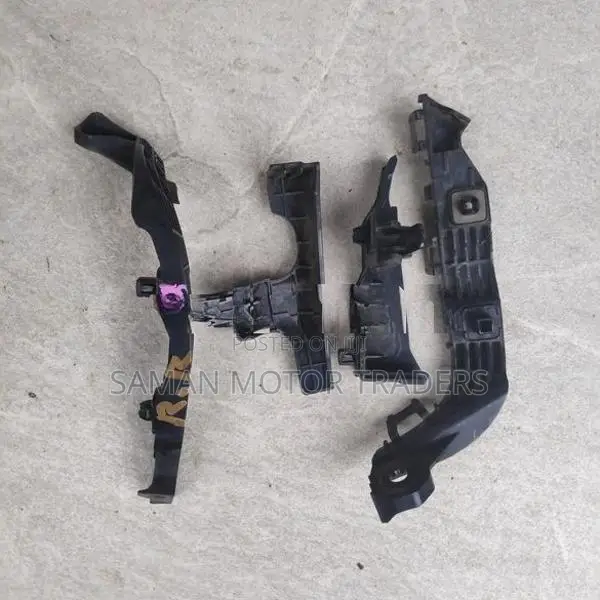 Suzuki Spacia MK42 Retainer